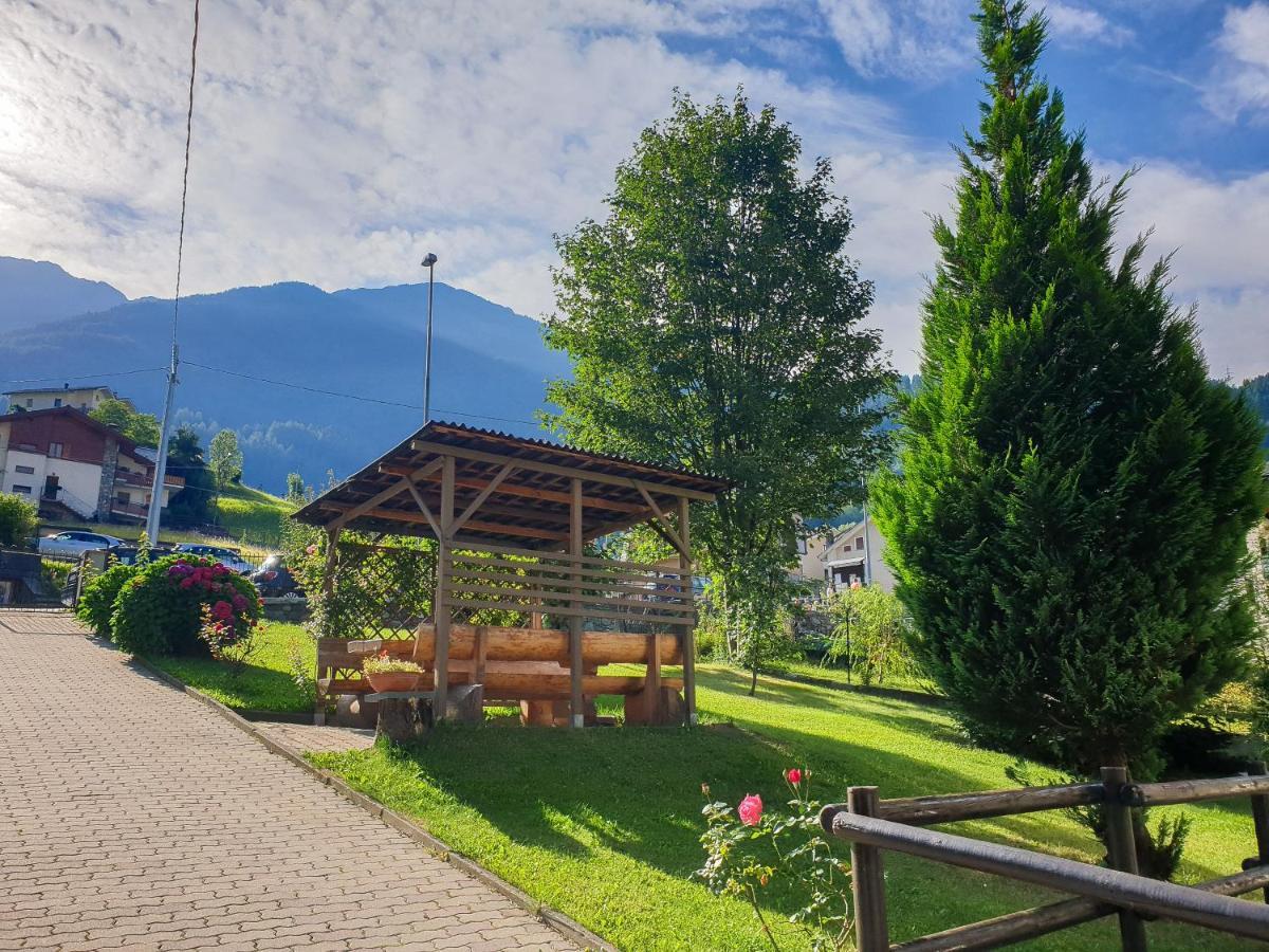 Hotel Fior di Monte Caspoggio Bagian luar foto
